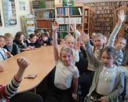 Команда журналов серии «Рюкзачок» посетила гимназию-колледж искусств г. Минска. Команда журналов серии «Рюкзачок» посетила гимназию-колледж искусств г. Минска.